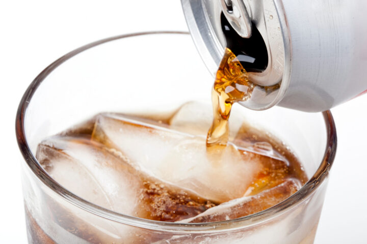 Brown soda in a clear glass