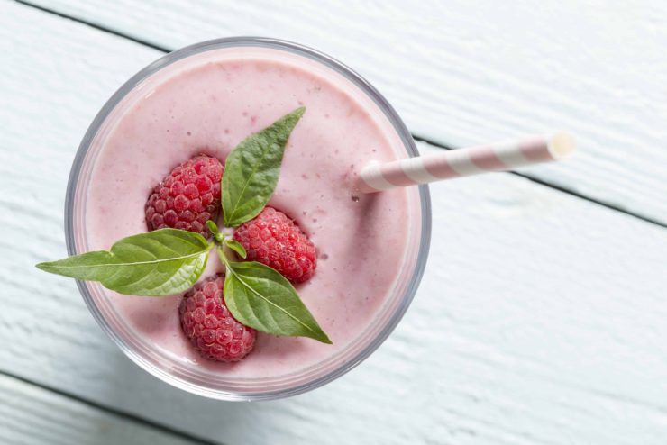 raspberry banana smoothie